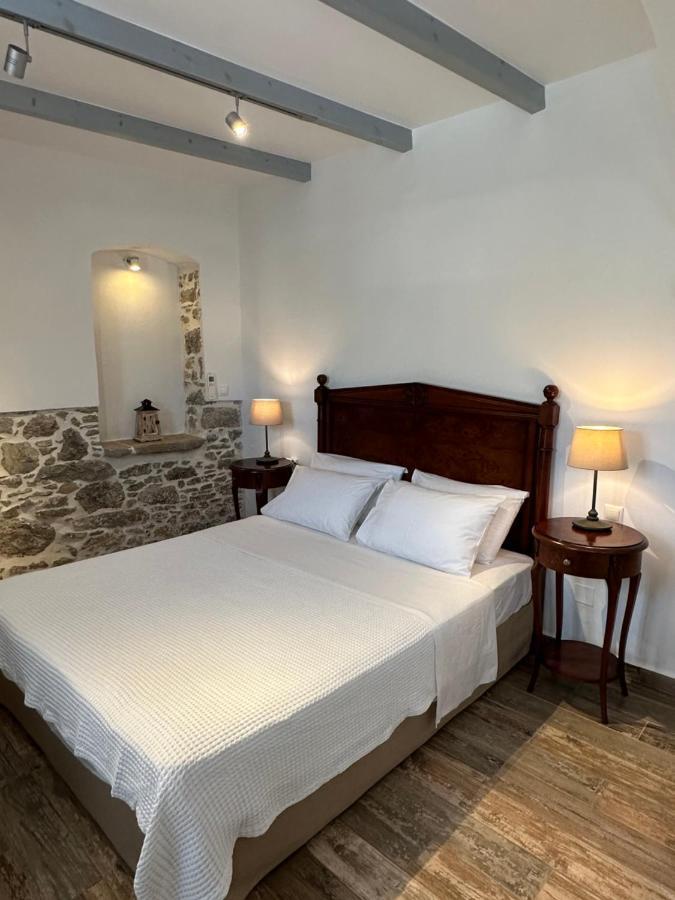 Thea Apart otel Simi Dış mekan fotoğraf