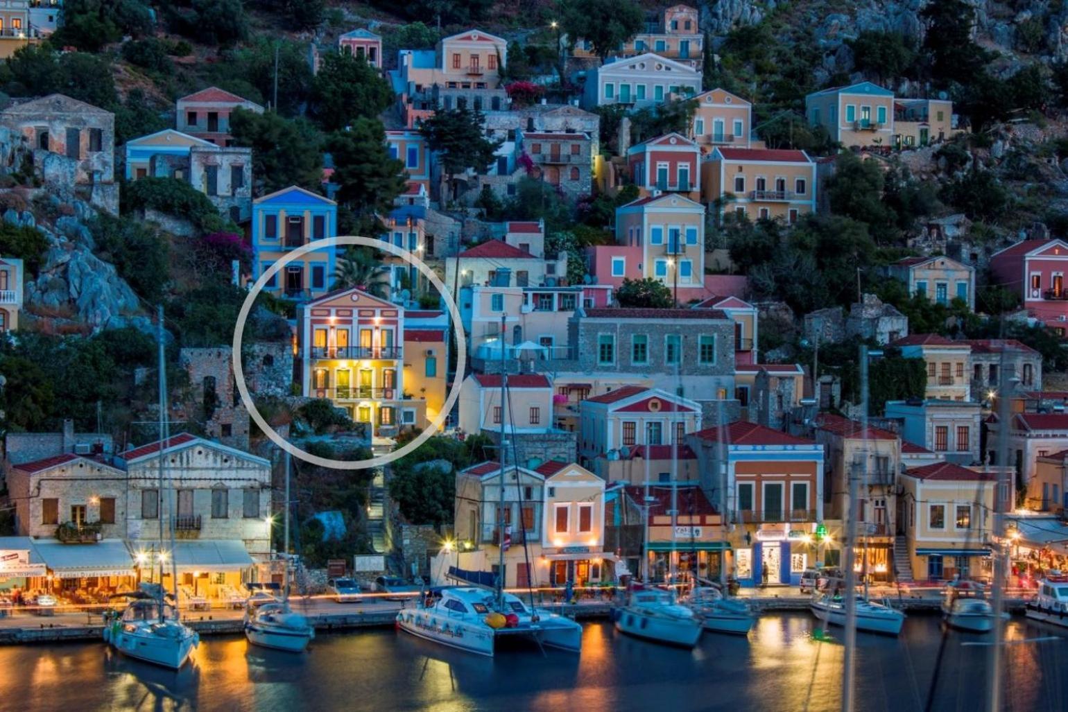 Thea Apart otel Simi Dış mekan fotoğraf