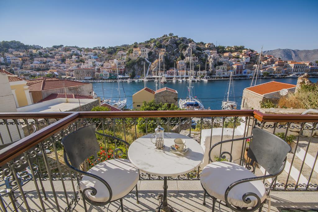 Thea Apart otel Simi Dış mekan fotoğraf