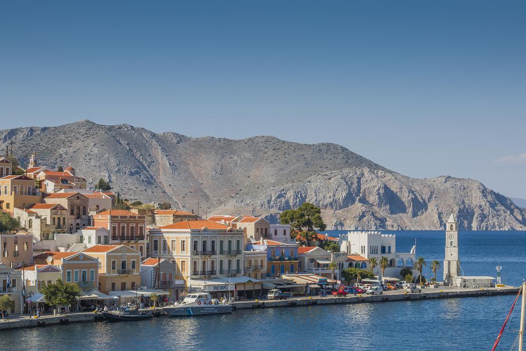 Thea Apart otel Simi Dış mekan fotoğraf