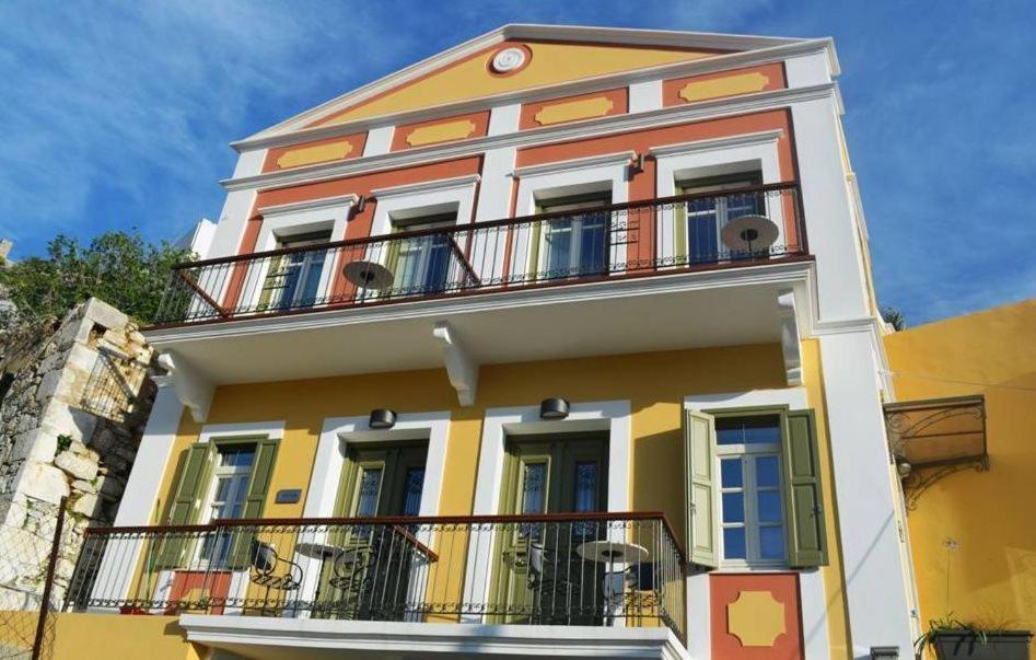 Thea Apart otel Simi Dış mekan fotoğraf